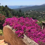 Villa Provencal Villa With Sea Views & Mediterranean Garden, Beaches, Wi-Fi, Air Conditioning