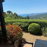Provencal Villa With Sea Views & Mediterranean Garden, Beaches, Wi-Fi, Air Conditioning Villa La Croix-Valmer