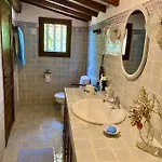 Villa Provencal Villa With Sea Views & Mediterranean Garden, Beaches, Wi-Fi, Air Conditioning
