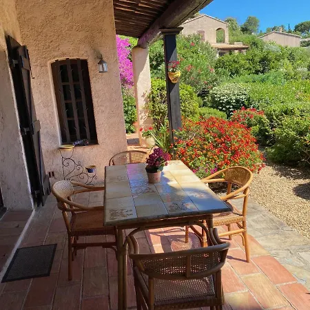 Provencal Villa With Sea Views & Mediterranean Garden, Beaches, Wi-Fi, Air Conditioning